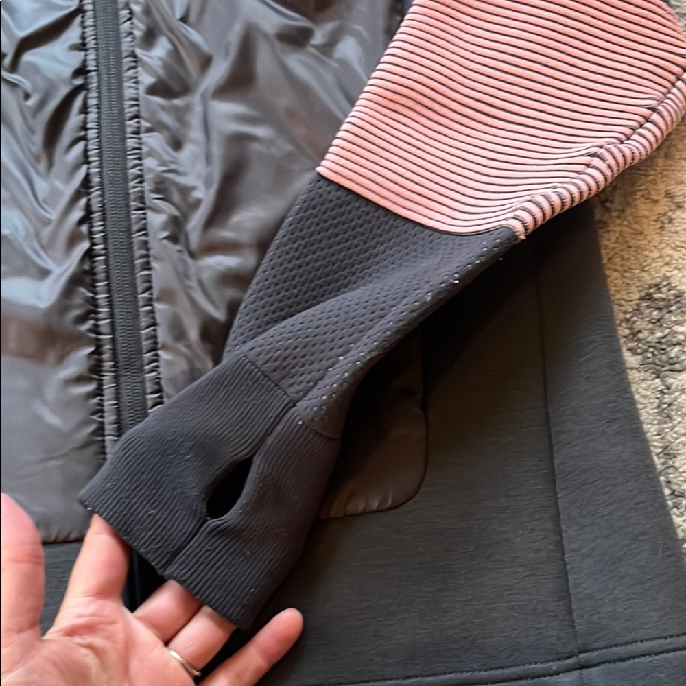 Kari Traa Black Bomber Jacket ☁️ Thumb holes! - Picture 4 of 6